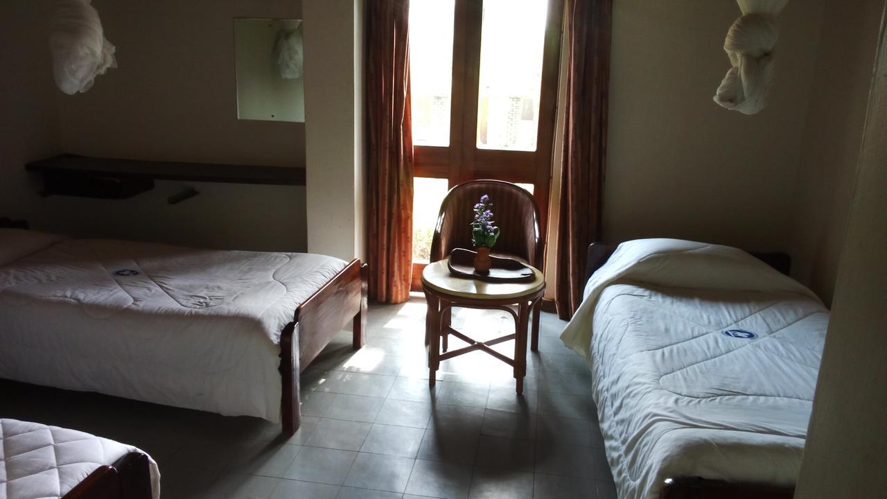 White Horse Inn Kabale 외부 사진